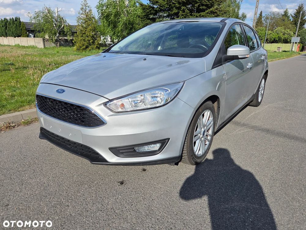 Ford Focus - 1