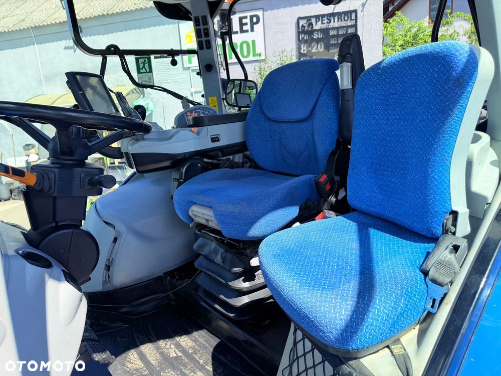 New Holland T7.235 Powercommand - 14