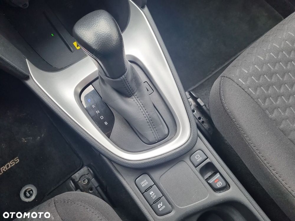Toyota Yaris Cross Hybrid 1.5 Comfort - 21