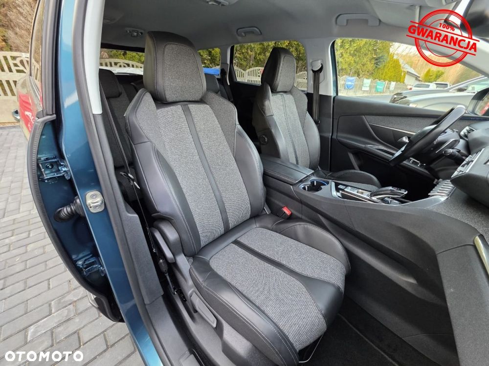 Peugeot 5008 - 26