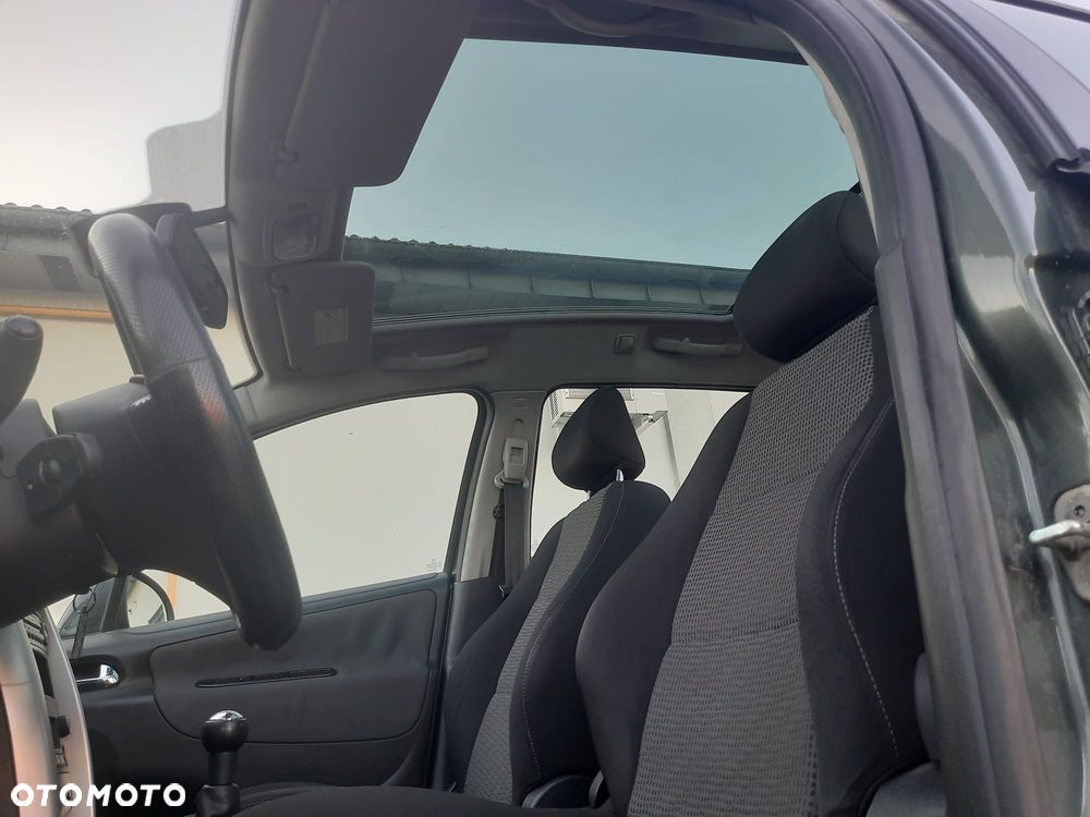 Peugeot 207 1.6 HDi - 4