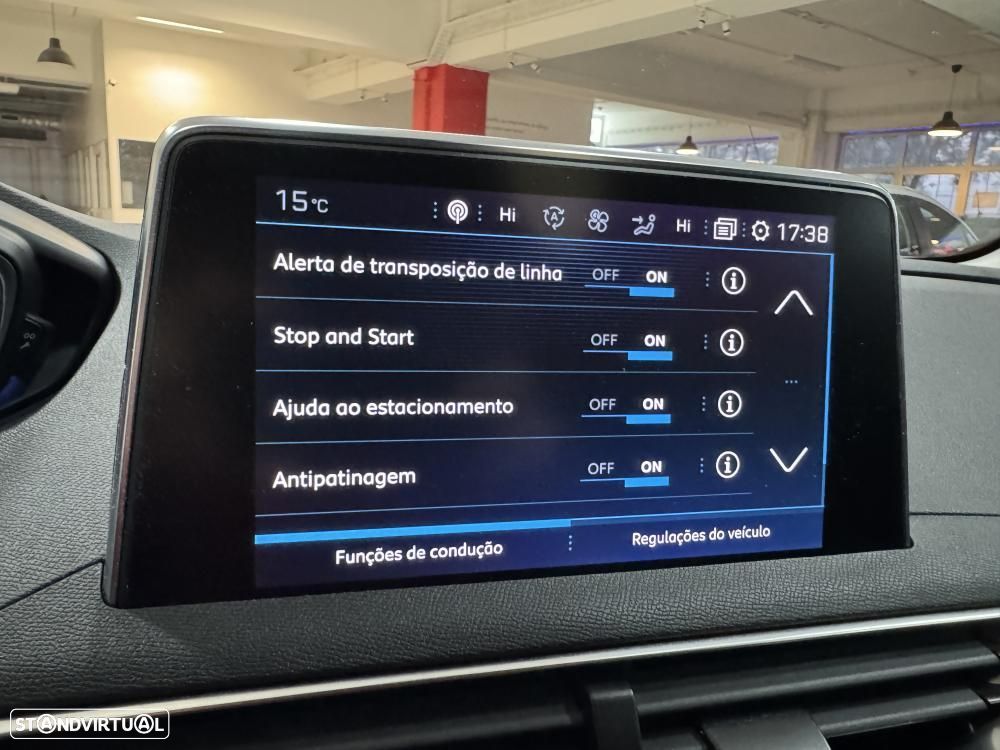 Peugeot 3008 1.5 BlueHDi Allure Pack - 29