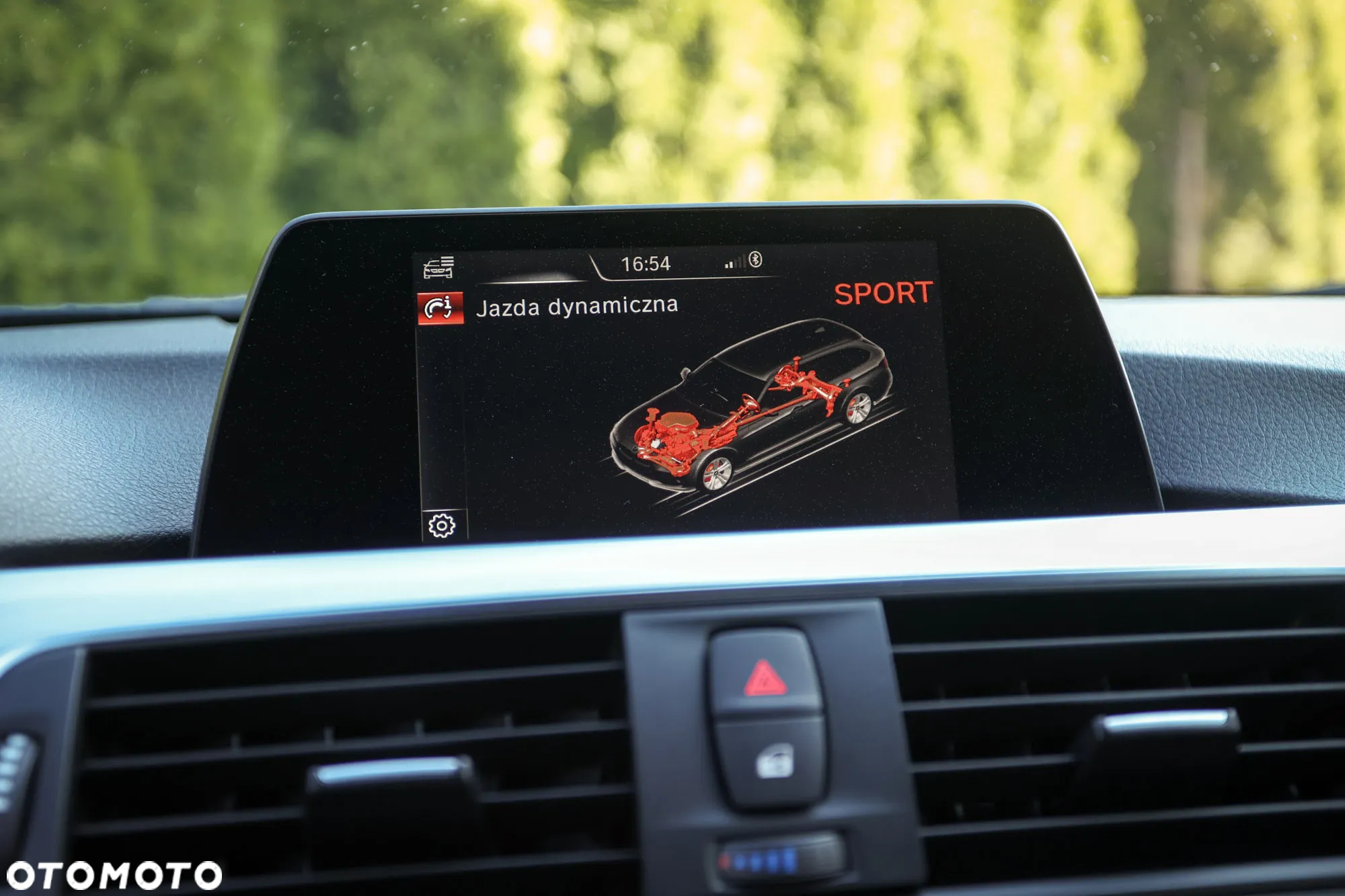 BMW Seria 3 330i Touring Edition M Sport Shadow - 39
