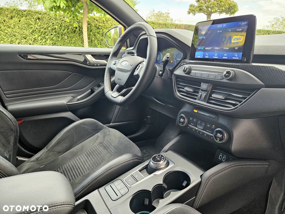 Ford Focus 2.3 EcoBoost S&S ST - 9