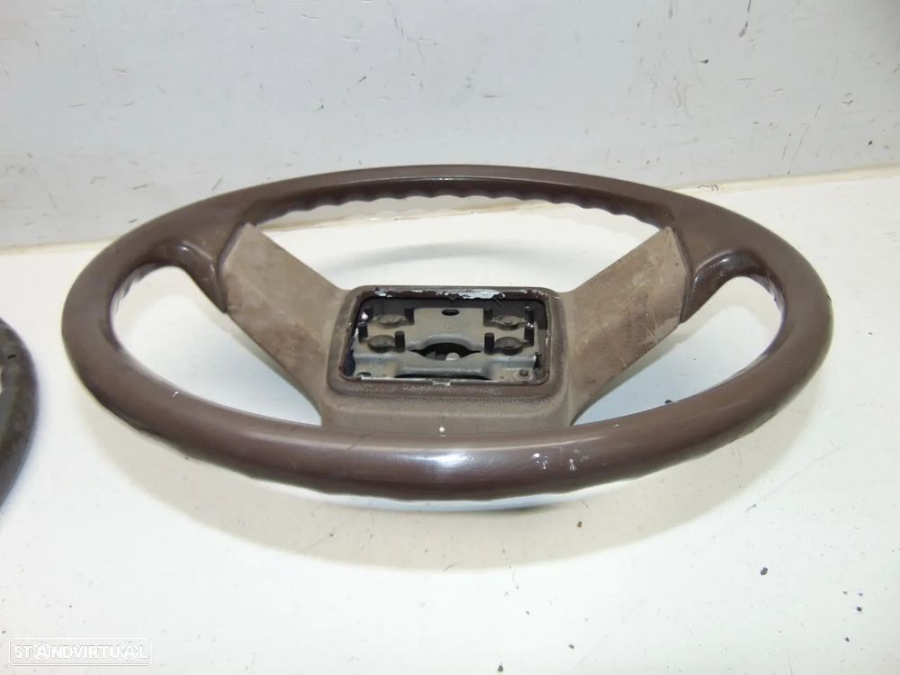 Mitsubishi L300 Volantes - 8