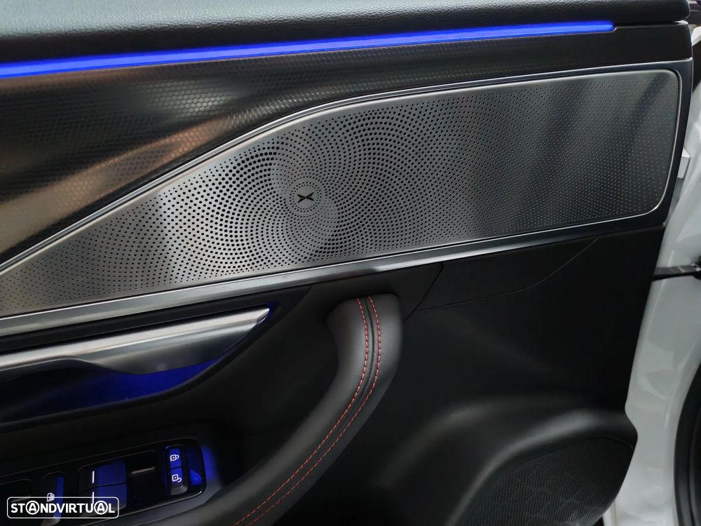 Xpeng P7i 86.2 kWh AWD Performance - 19