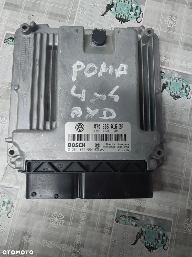 Sterownik silnika  vw t5 4X4 AXD - 4