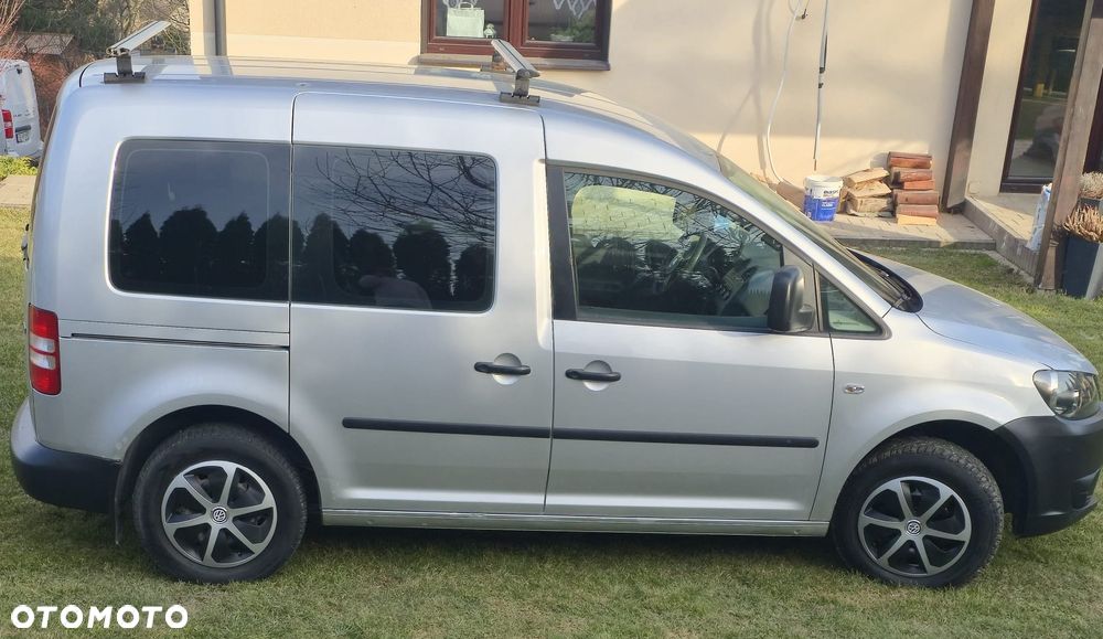 Volkswagen Caddy 1.6 (7-Si.) Trendline - 2