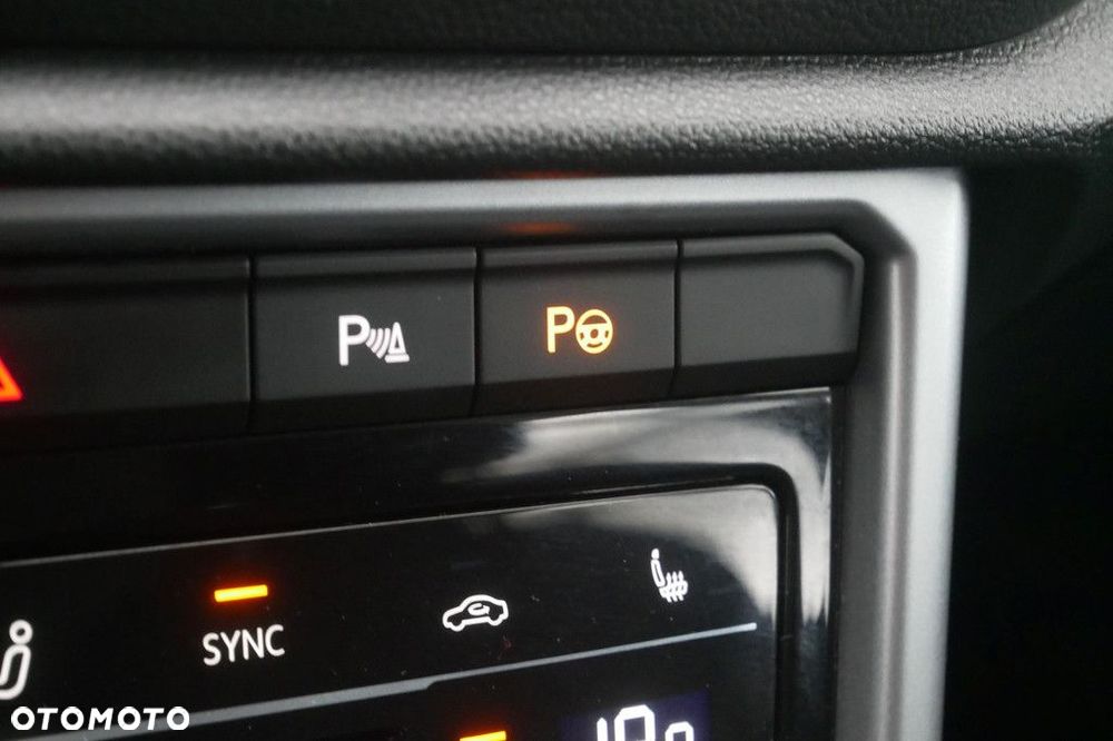 Volkswagen T-Roc 1.5 TSI Life DSG - 19