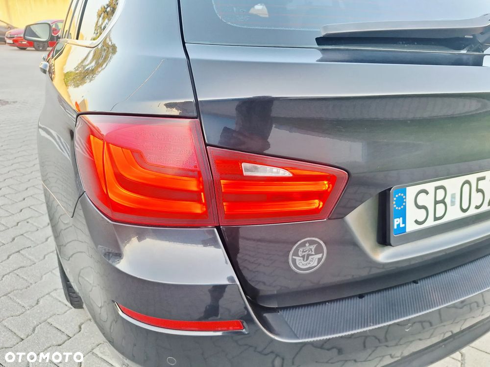 BMW Seria 5 520d - 27