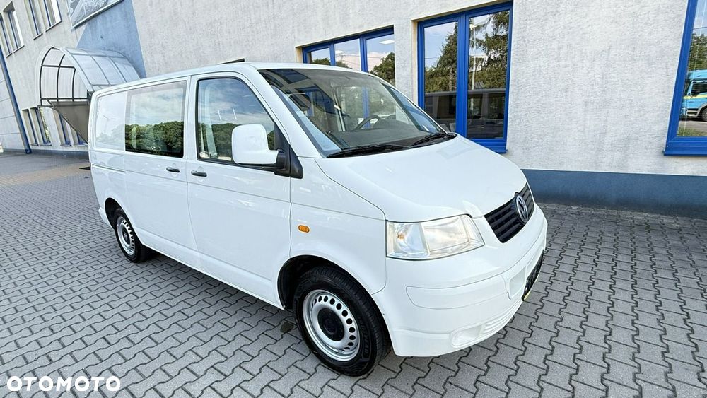 Volkswagen Transporter - 4