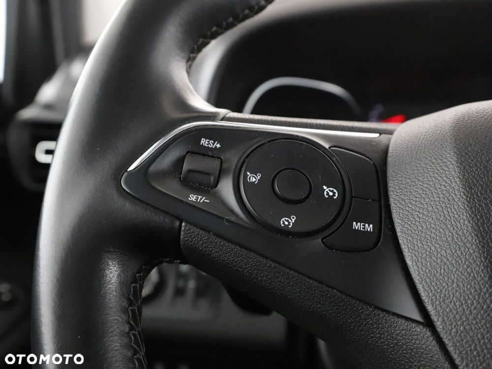 Opel Combo XL 1.5 BlueHDi S&S Edition EAT8 - 33