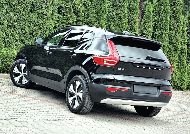 Volvo XC 40 D3 Momentum Pro - 25