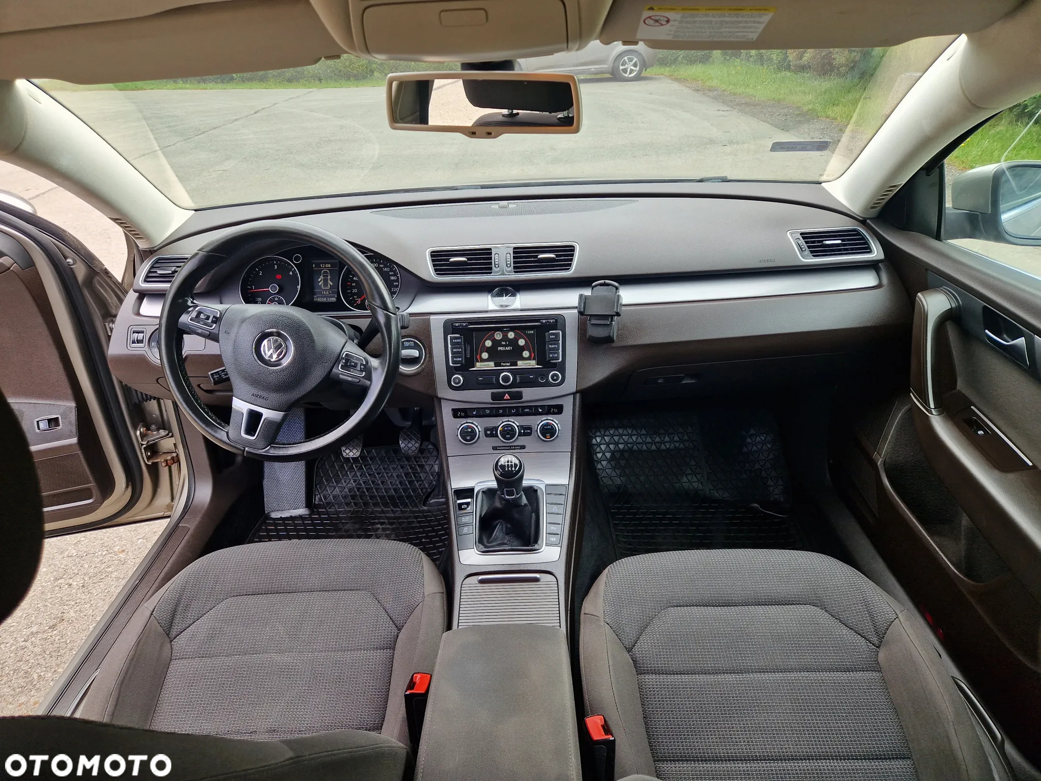 Volkswagen Passat 2.0 TDI Edition 40 - 15