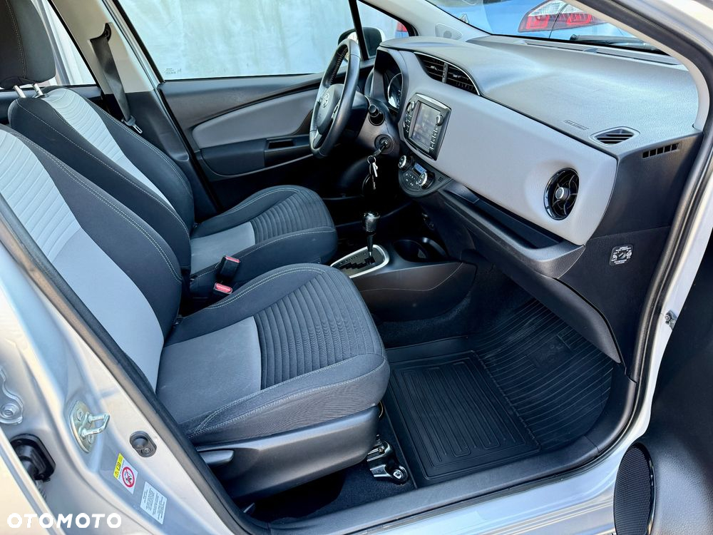 Toyota Yaris Hybrid 1.5 VVT-i Y20 Club - 35