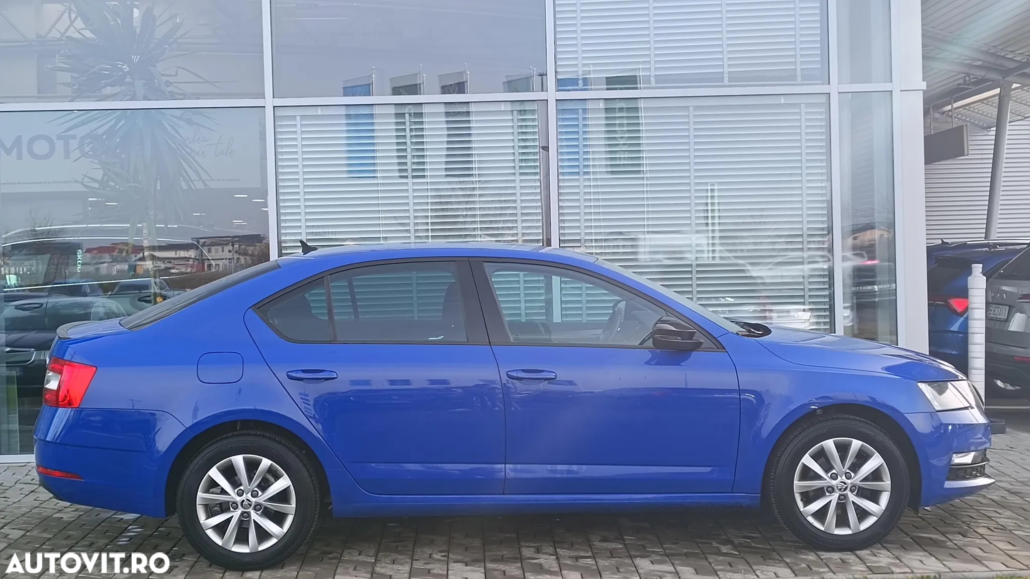 Skoda Octavia 1.5 TSI DSG Ambition - 5