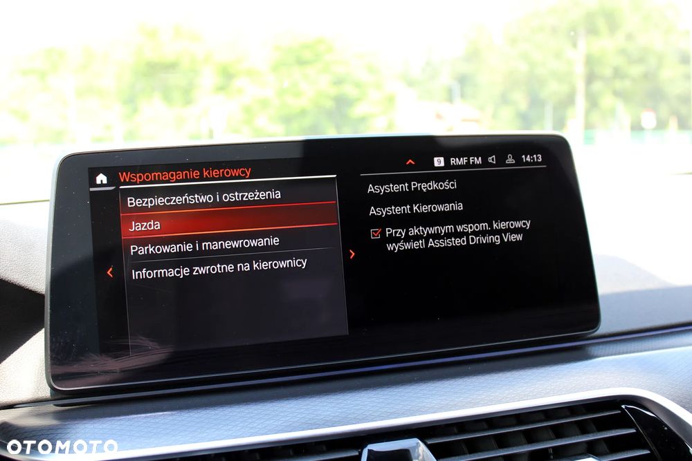 BMW Seria 5 520d xDrive M Sport sport - 32