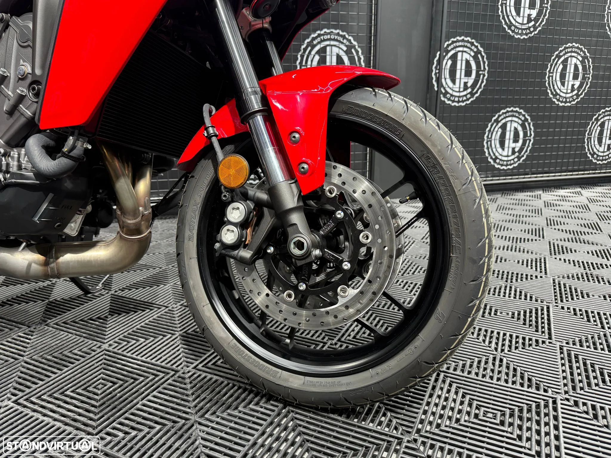 Yamaha Tracer 9 - 9