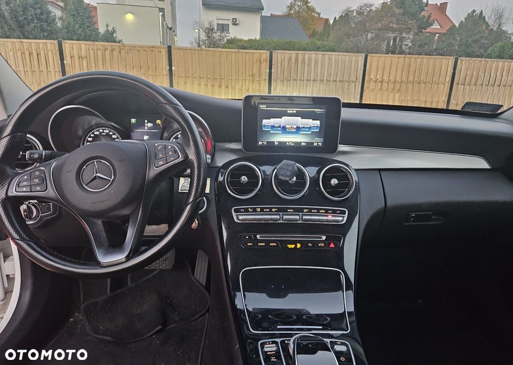 Mercedes-Benz Klasa C 180 9G-TRONIC - 7