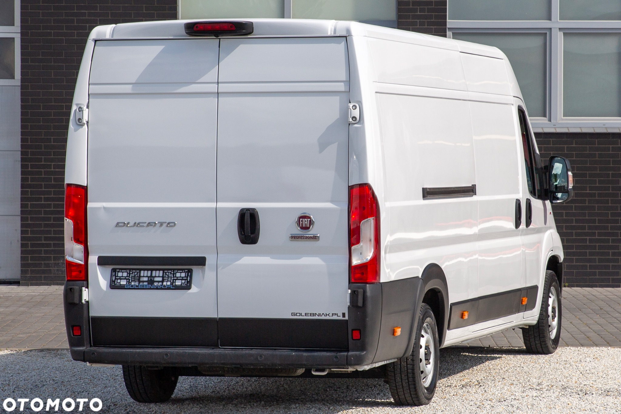 Fiat Ducato 2.3 MAXI L4H2 Professional - 3