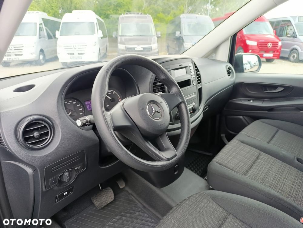 Mercedes-Benz eVito - 19