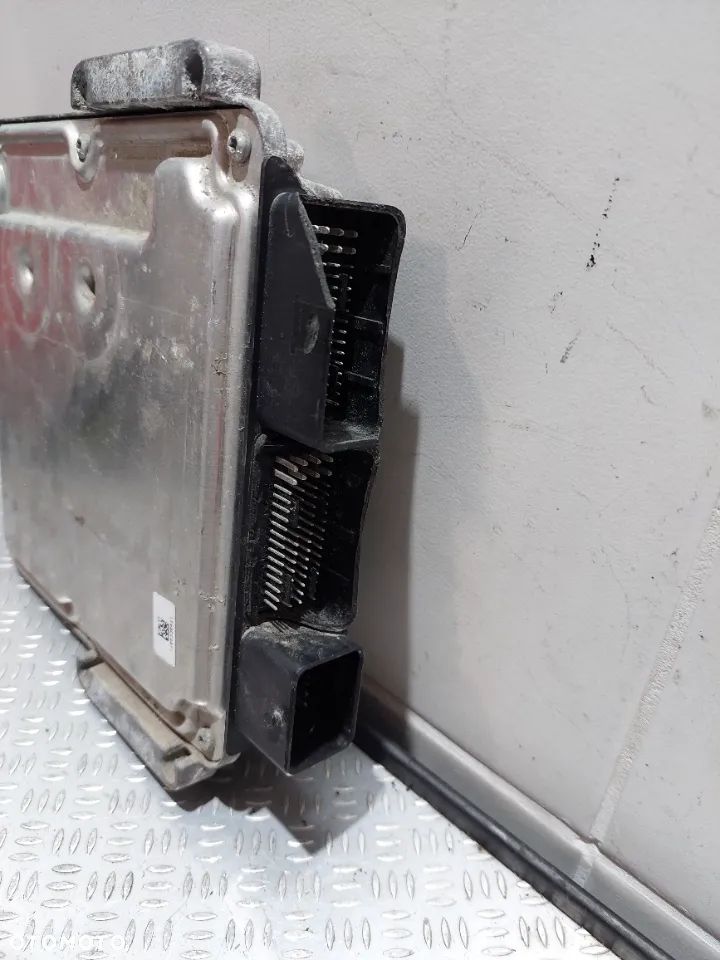 KOMPUTER STEROWNIK SILNIKA RENAULT MASTER NR 0281030577 - 2