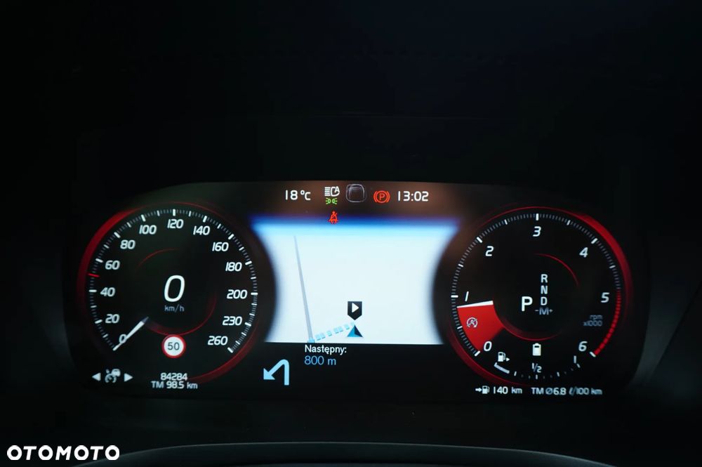 Volvo V60 B4 D Momentum Pro - 37