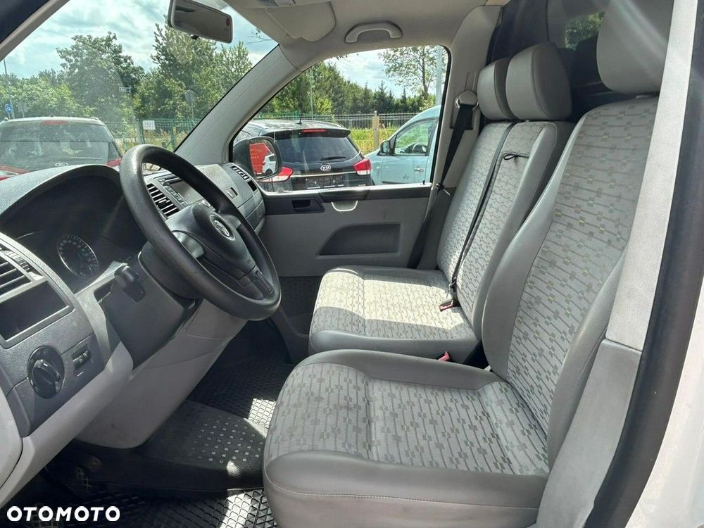 Volkswagen Transporter - 14