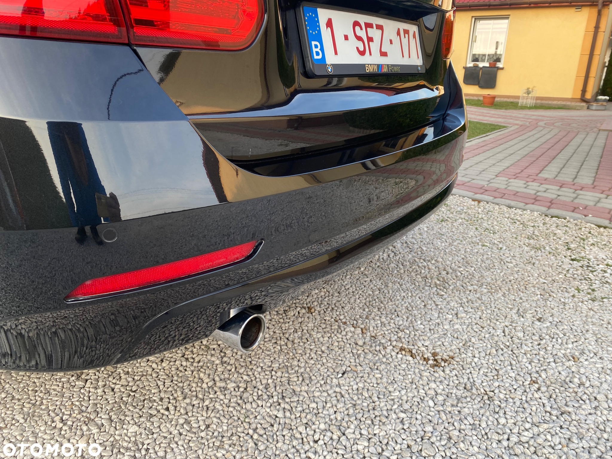 BMW Seria 3 318d Touring - 23
