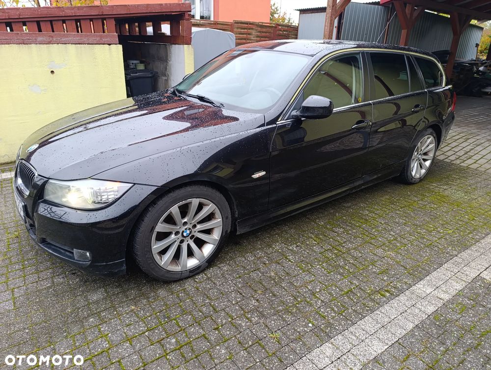 BMW Seria 3 330d xDrive DPF - 3