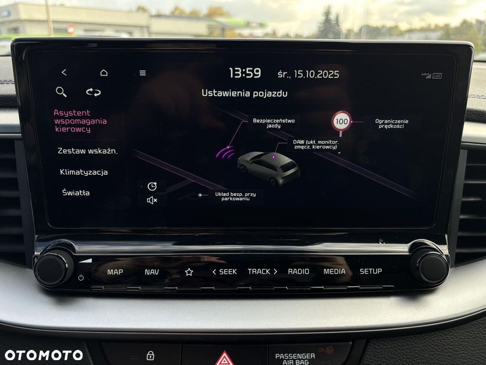 Kia XCeed 1.5 T-GDI M - 23