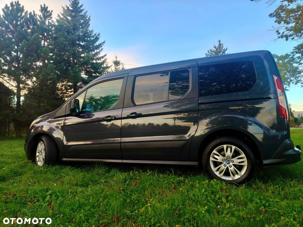 Ford Tourneo Connect Grand - 18