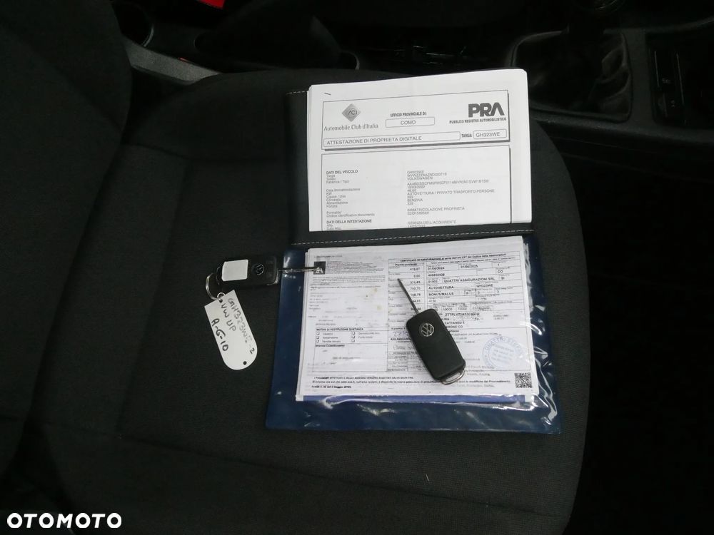 Volkswagen up! 1.0 Beats - 9