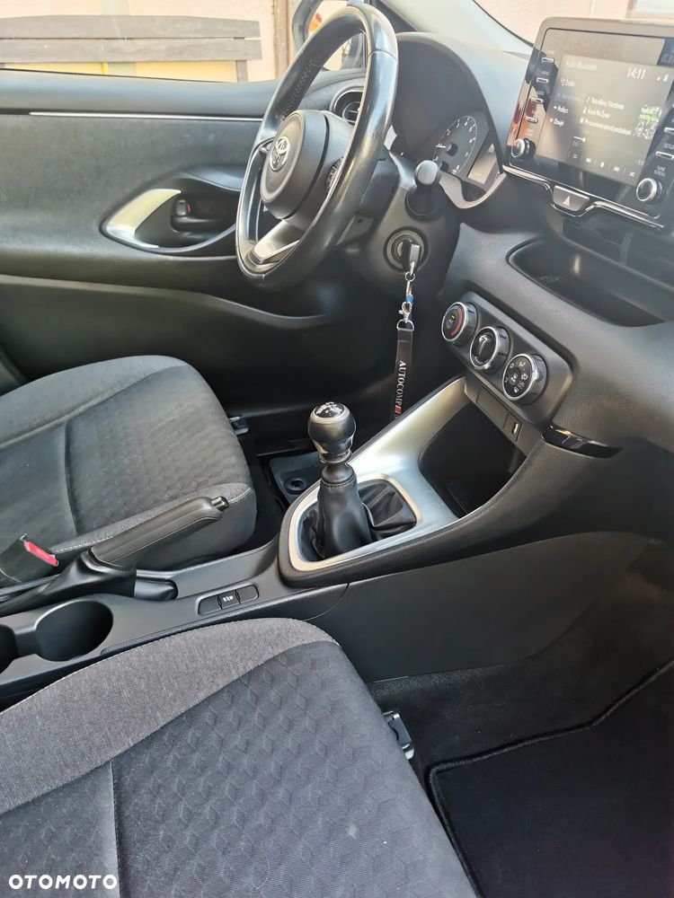 Toyota Yaris 1.5 Comfort - 9
