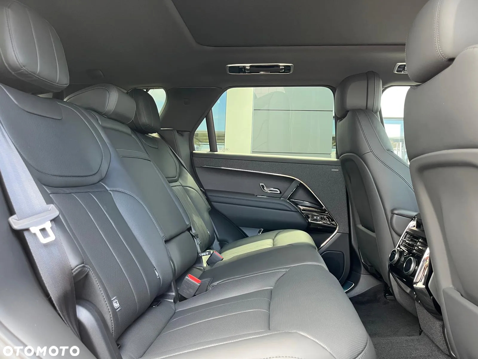 Land Rover Range Rover Sport - 6