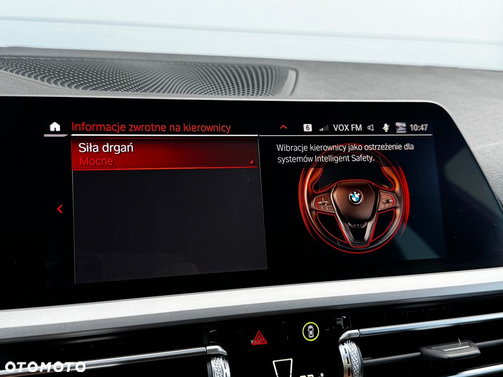 BMW Seria 3 330d MHEV Sport Line sport - 35