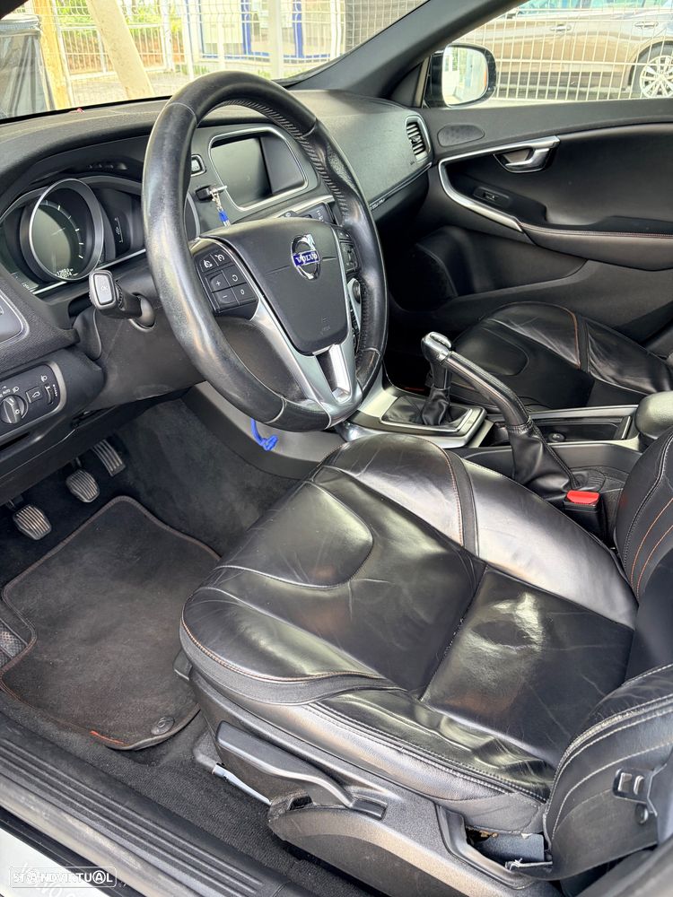 Volvo V40 2.0 D2 Volvo Ocean Race - 8
