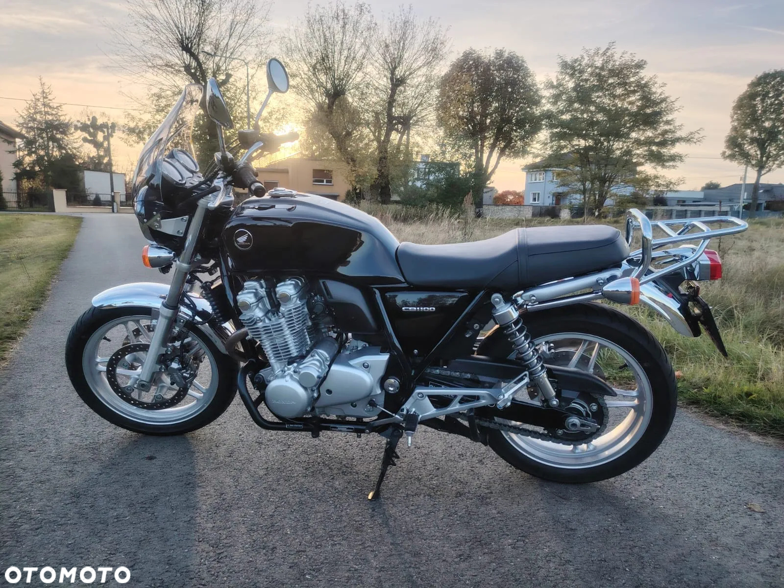 Honda CB - 2