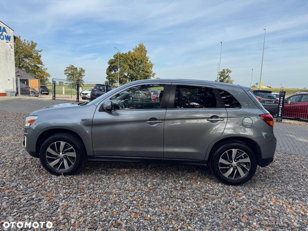 Mitsubishi ASX - 12