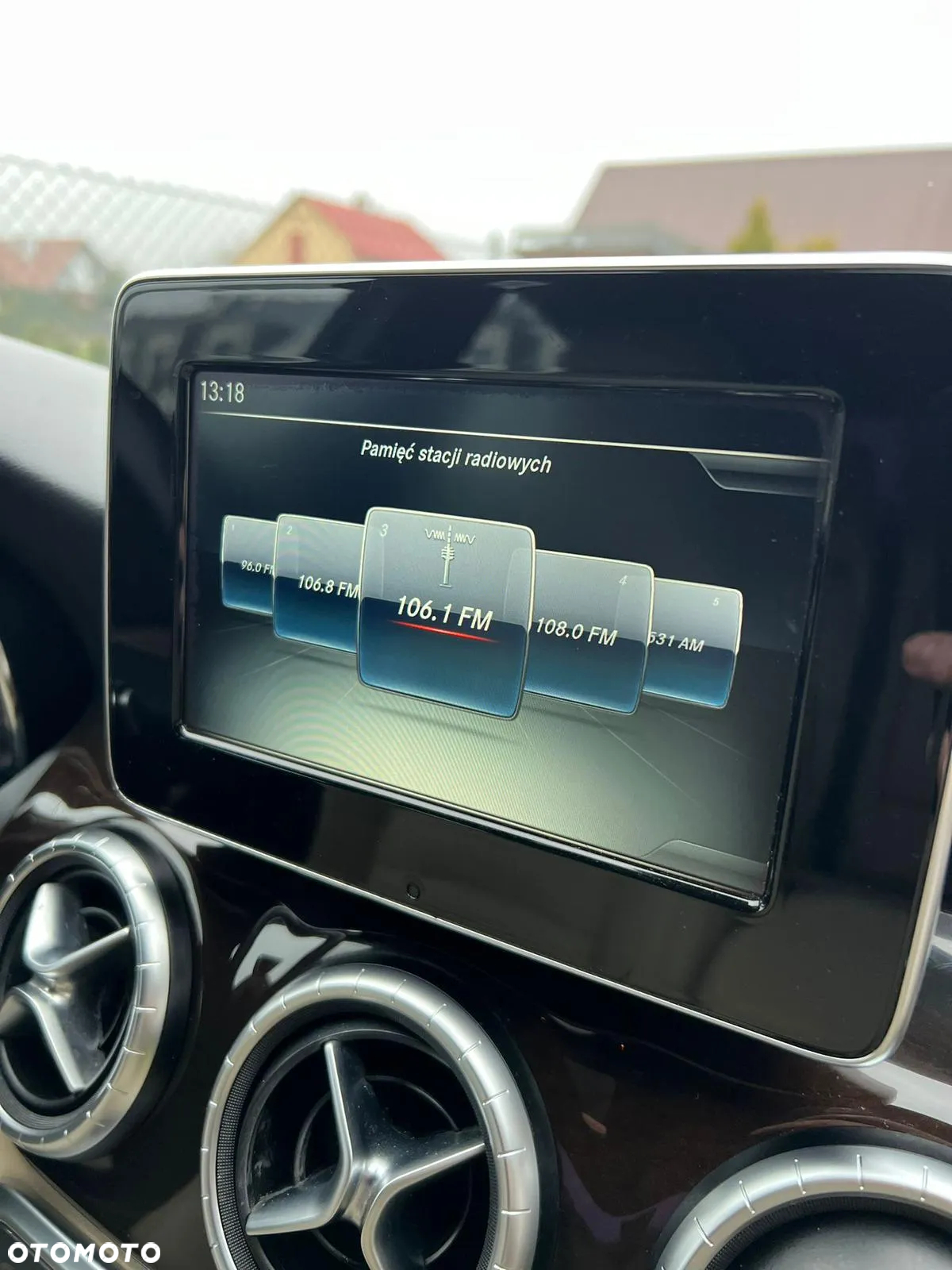 Mercedes-Benz CLA 250 4Matic 7G-DCT - 21