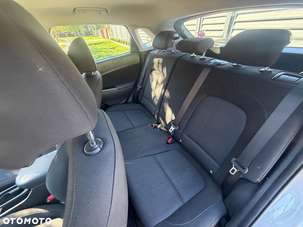 Hyundai Kona - 13