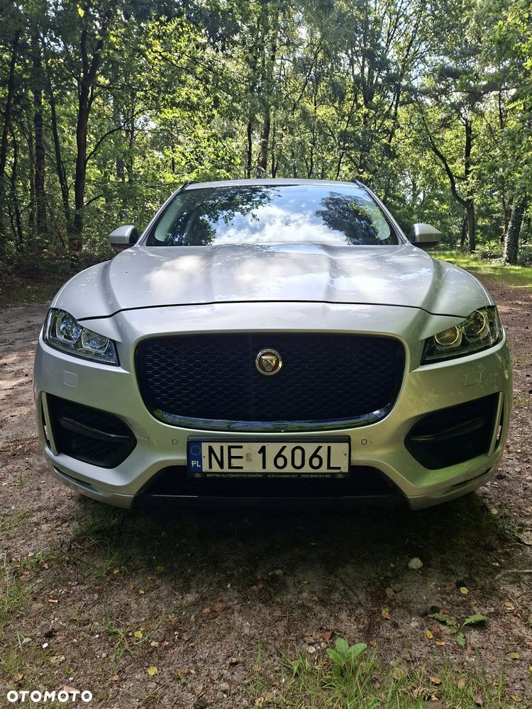 Jaguar F-Pace 2.0 i4D AWD R-Sport - 3