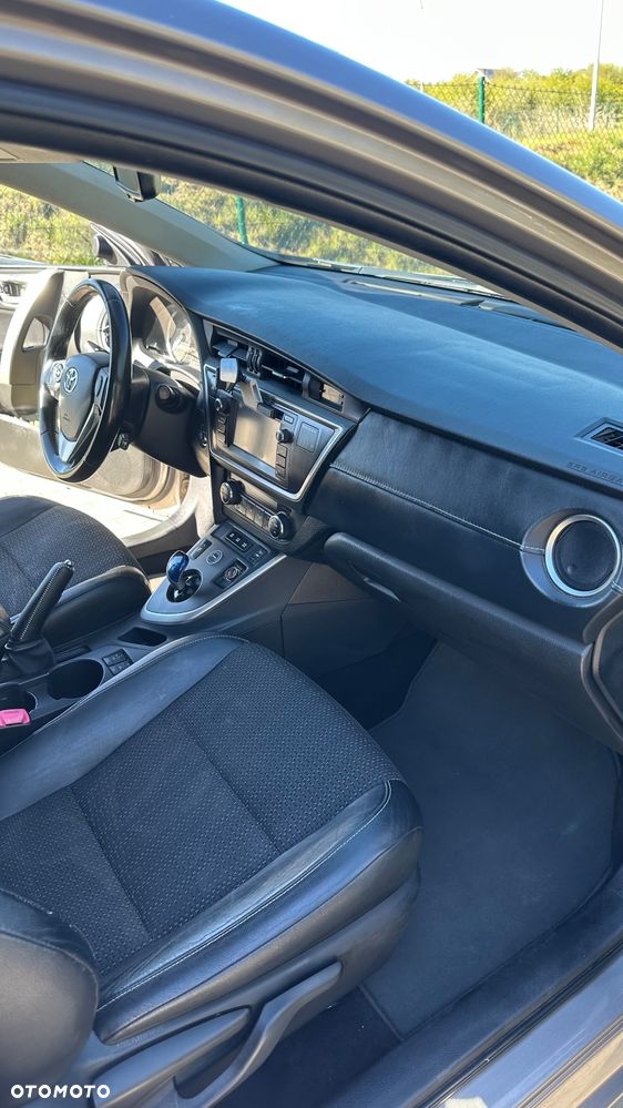 Toyota Auris 1.8 HSD Luna - 9