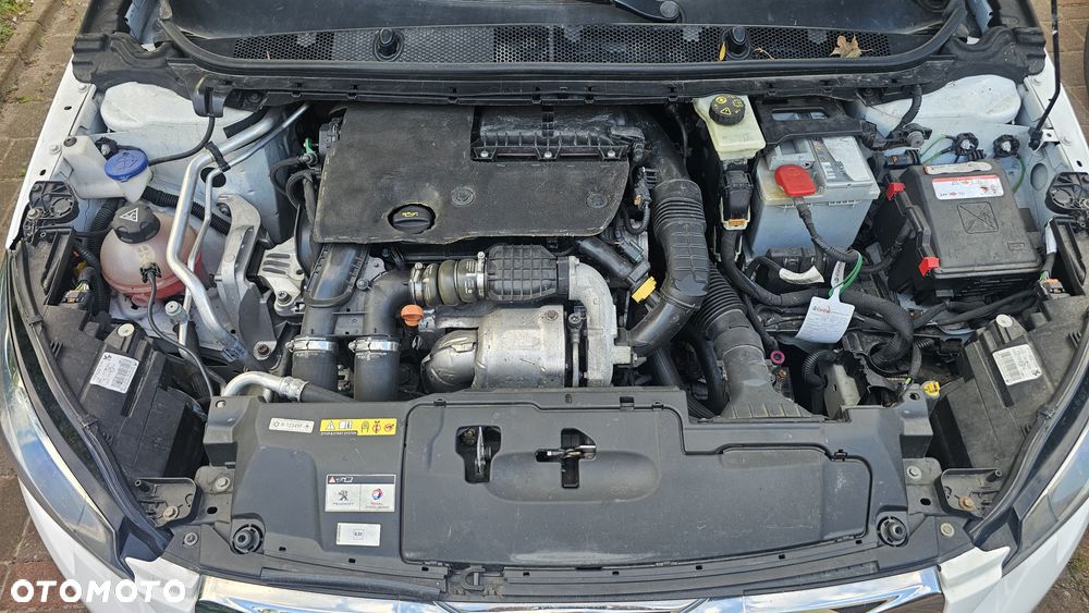 Peugeot 308 - 16
