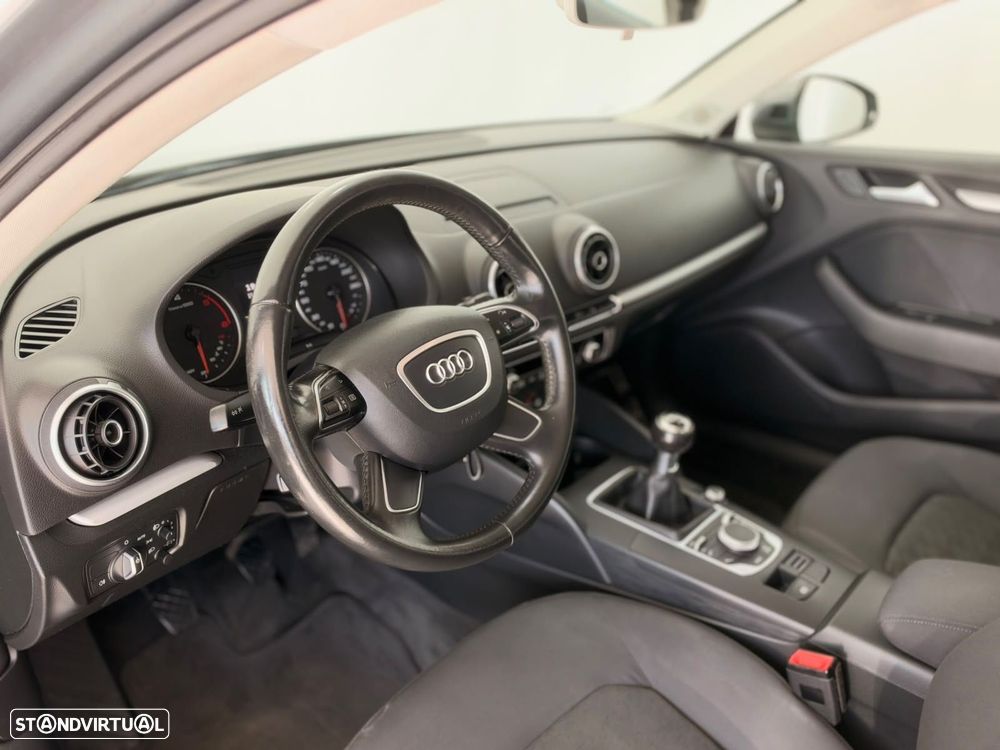 Audi A3 Limousine 1.6 TDI Attraction - 7