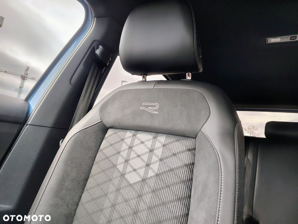 Volkswagen T-Cross - 15