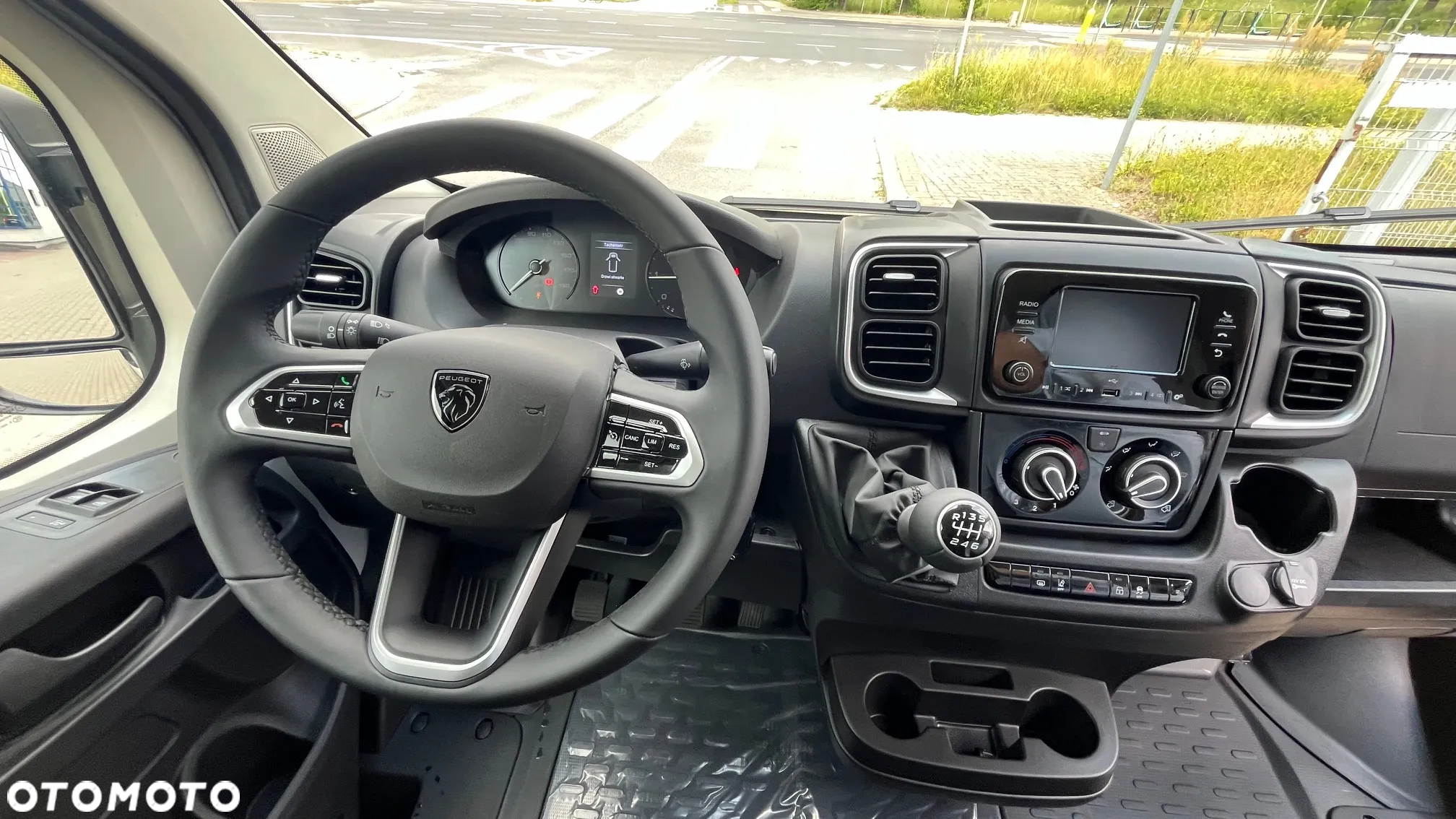 Peugeot Boxer - 13