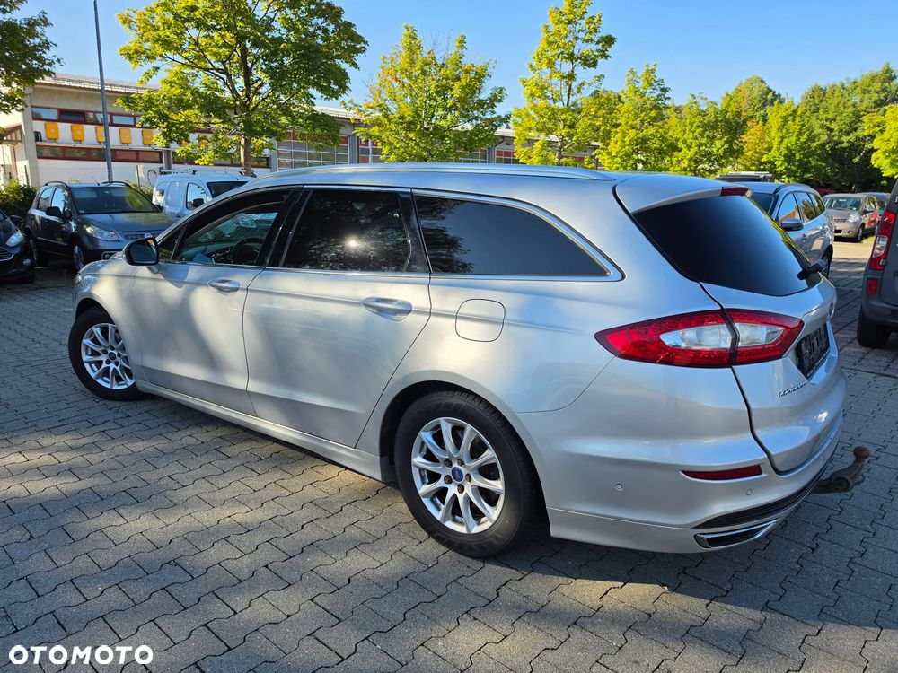 Ford Mondeo - 16