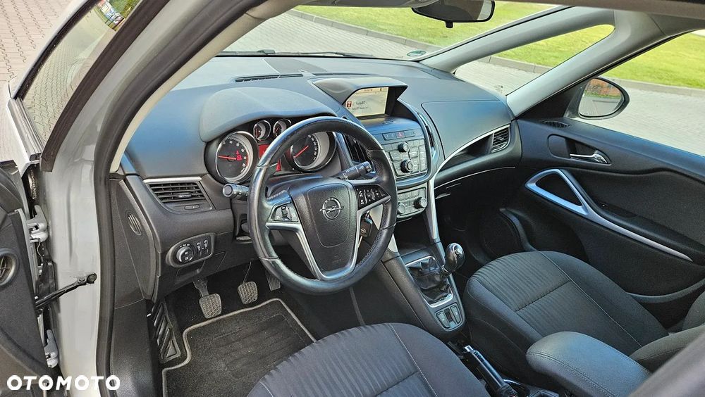 Opel Zafira 1.4 T Enjoy - 12