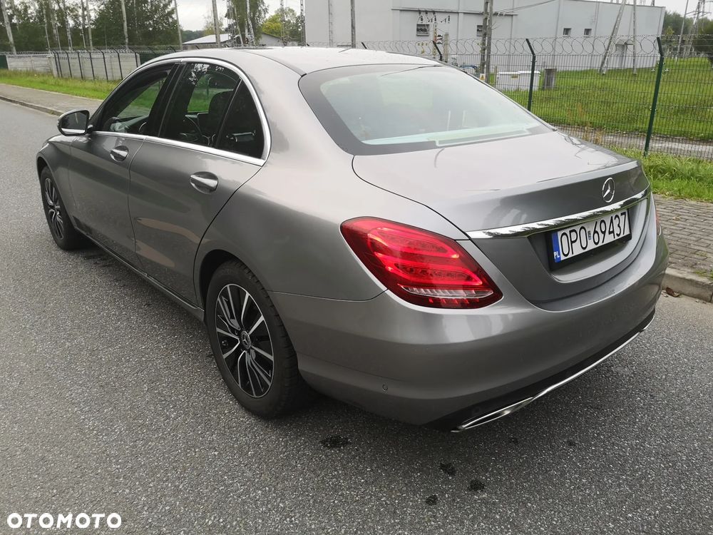 Mercedes-Benz Klasa C 250 7G-TRONIC - 4